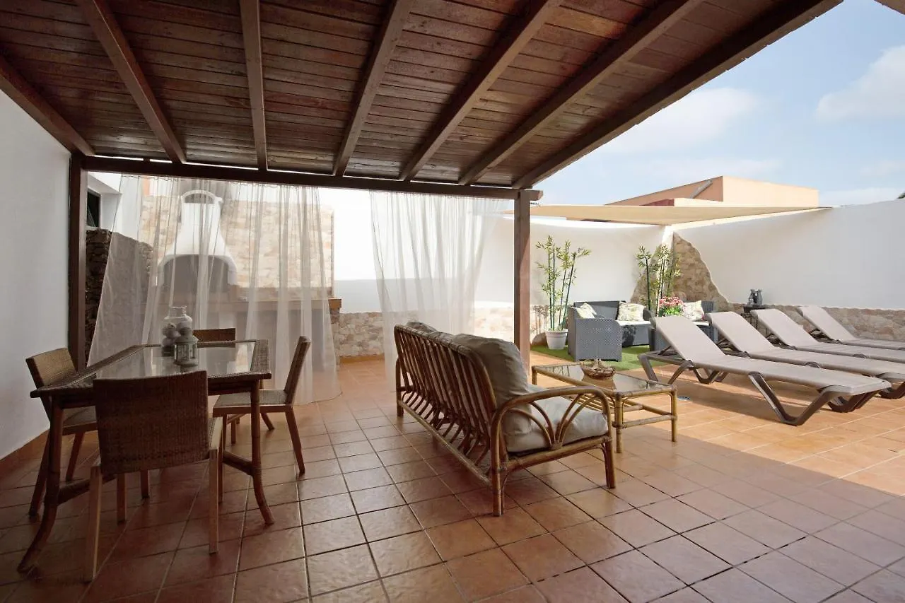 El Cortijo Villa La Oliva Holiday home
