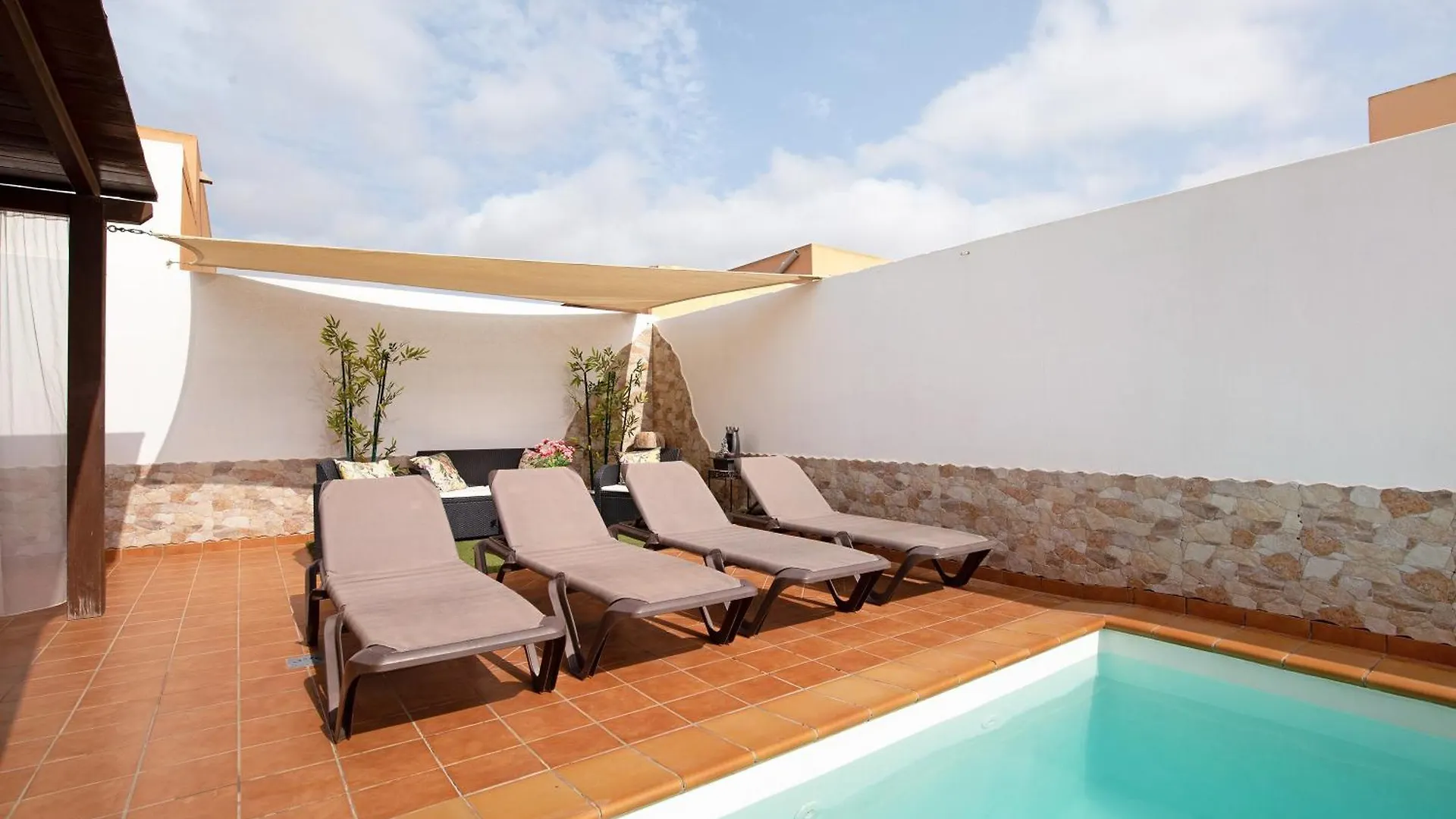 El Cortijo Villa La Oliva Holiday home